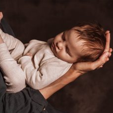 Cinco Situaciones Que Te Pueden Ocurrir Con Tu Bebe Durante Su Sesion De Fotos