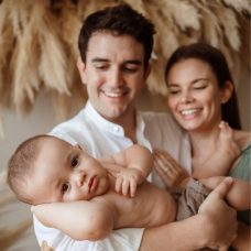 Monthly Baby Photo Shoot Ideas With Happy Parents